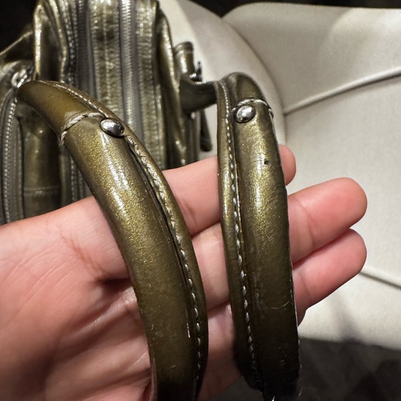 Coach Peyton Legacy - Picture 4 of 12